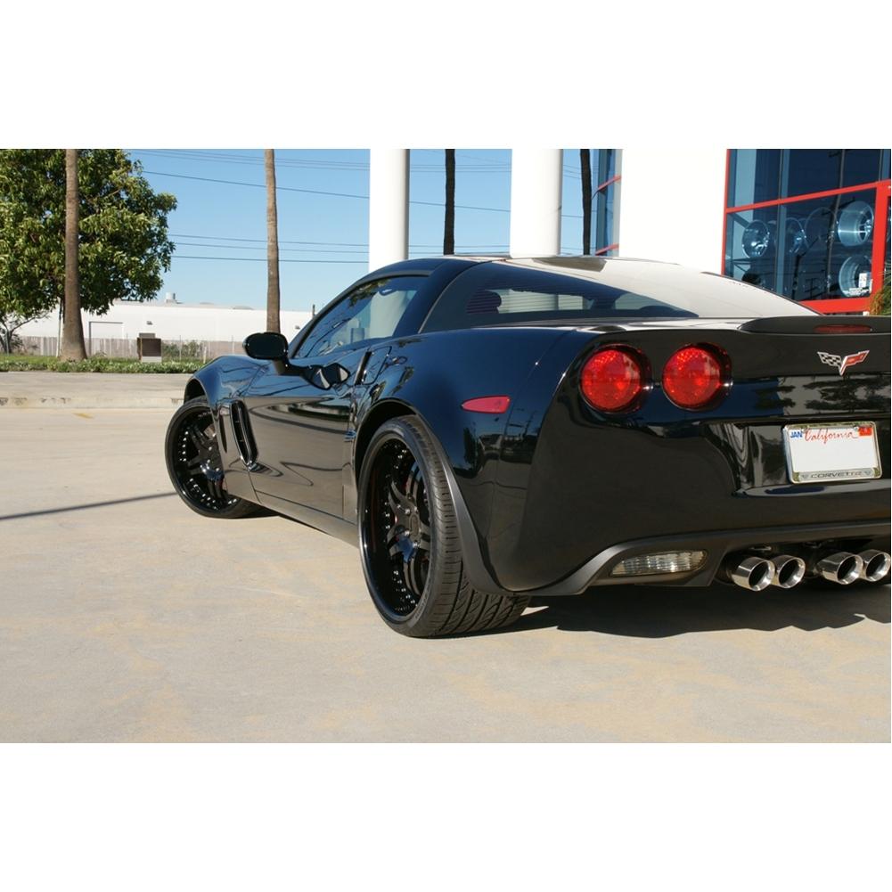 Corvette Custom Wheels - WCC 946 EXT Forged Series (Set) : Gloss Black with Silver Stripe