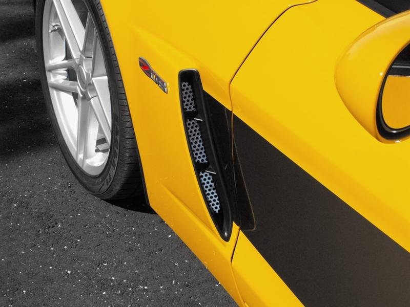 Corvette Front Fender Duct Grille Overlay - Perforated Stainless Steel : 2006-2013 Z06