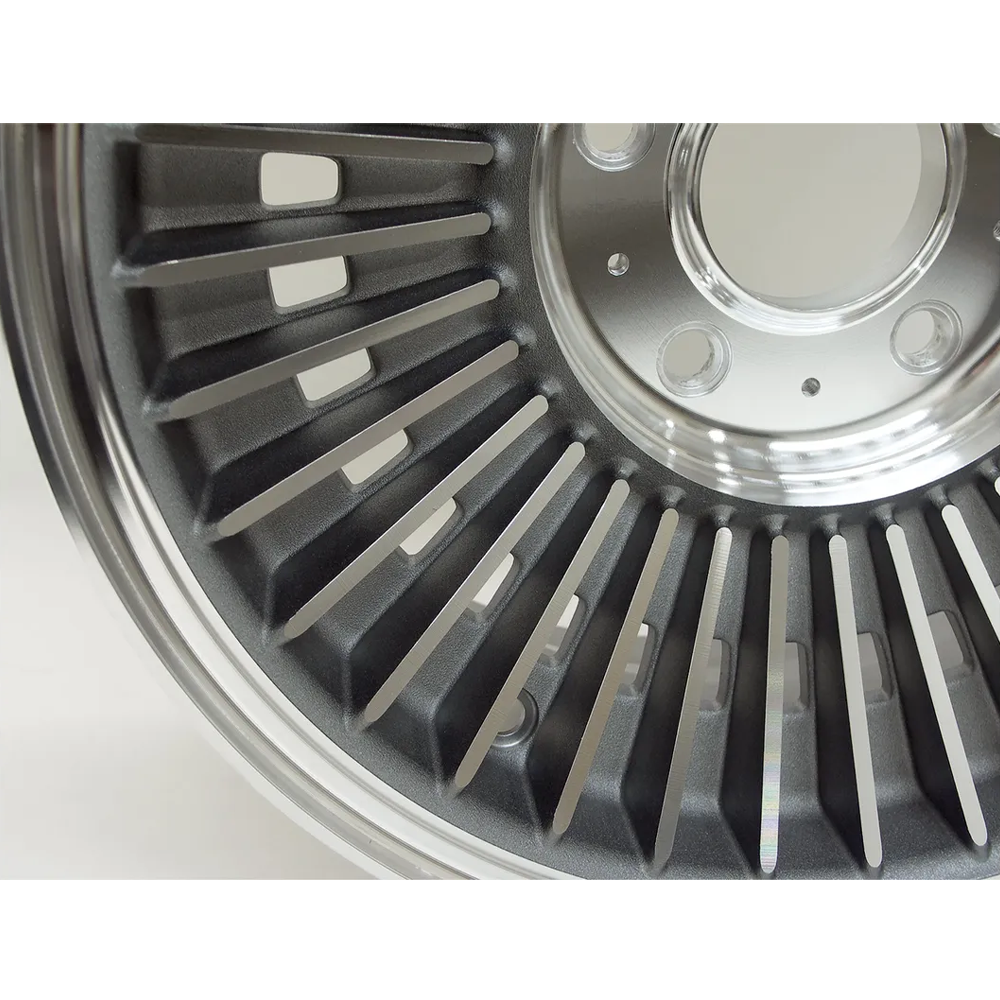 C2 1965-1966 Corvette Direct-Bolt Knock-Off Wheel - Dark Face Replica