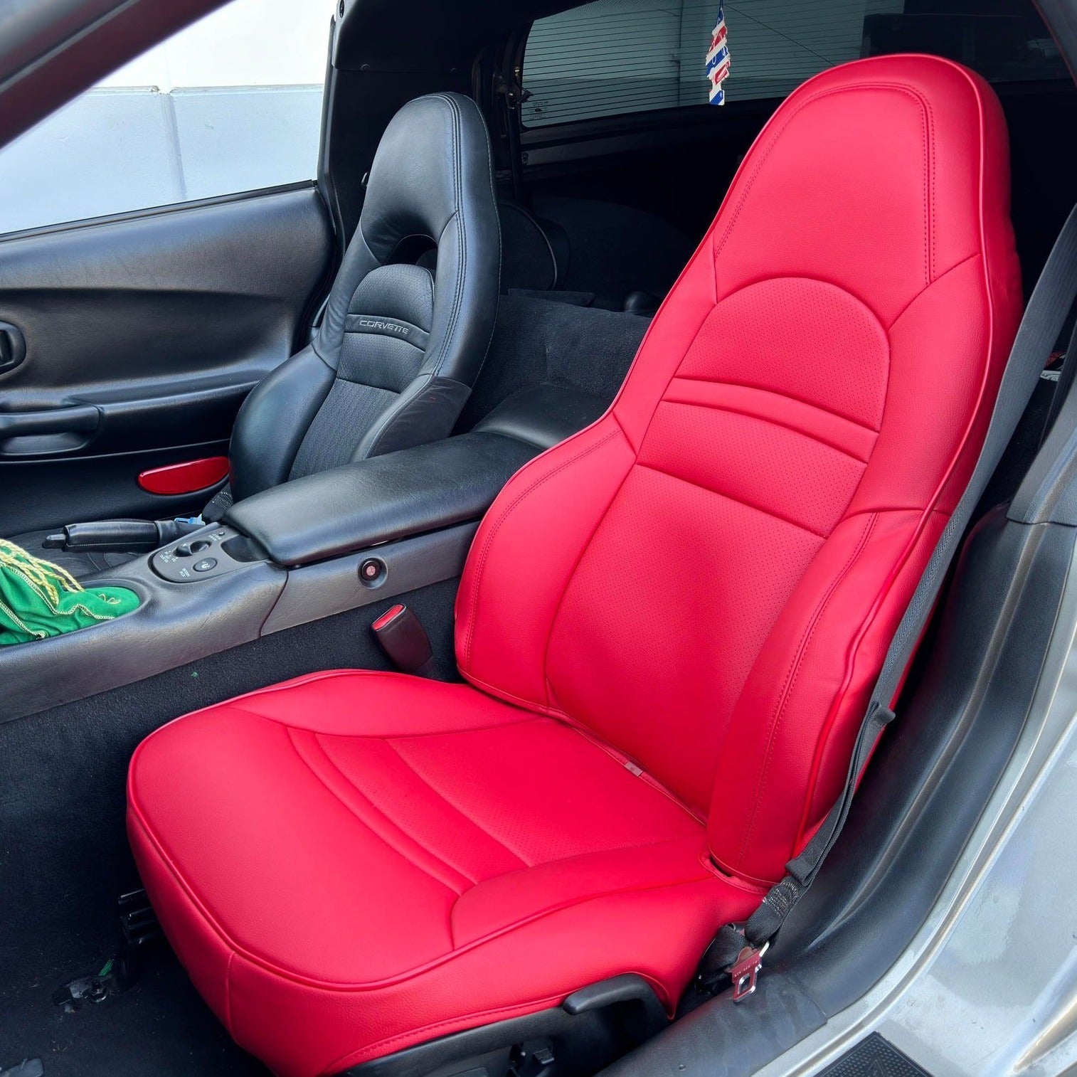 Corvette Custom Leather Seat Covers : 1997-2004 C5 & Z06