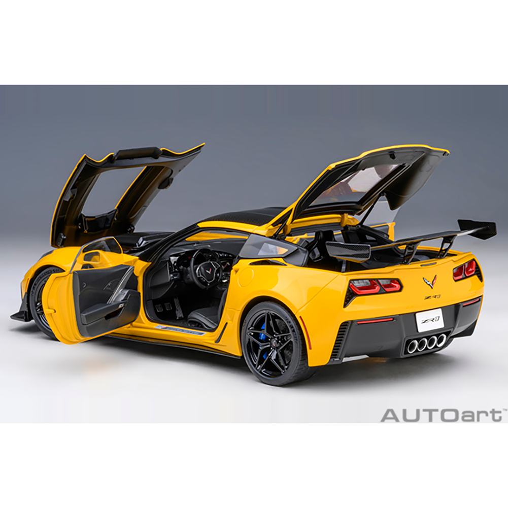 C7 Corvette ZR1 Die Cast 1:18 - Corvette Racing Yellow Tintcoat