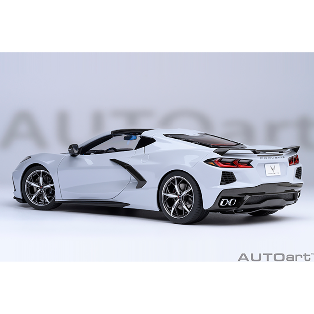 C8 Corvette Stingray Z51 Die Cast 1:18 - Ceramic Matrix Grey