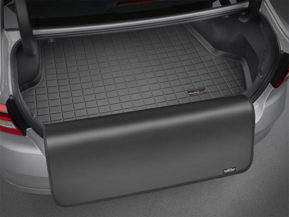 WeatherTech 05-13 Chevy Corvette Cargo Liner with Bumper Protector - Black
