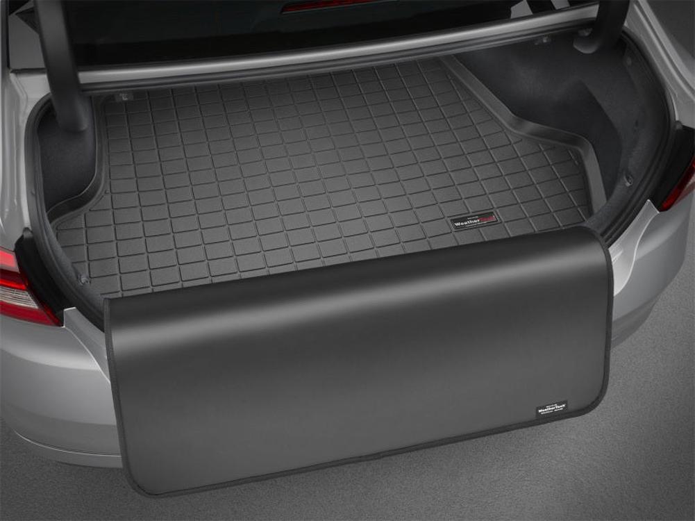 WeatherTech 05-13 Chevy Corvette Cargo Liner with Bumper Protector - Black