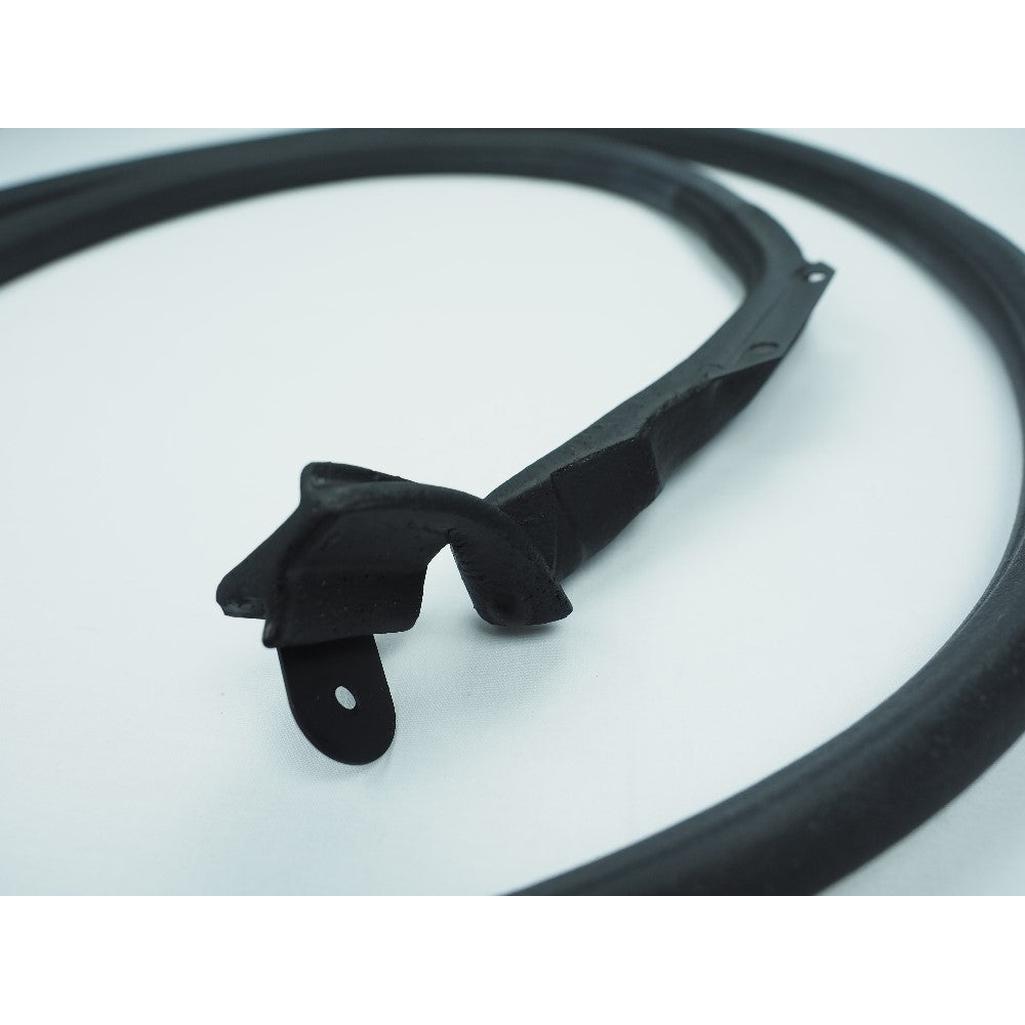 C3 1968 Corvette Door Main Weatherstrip - RH