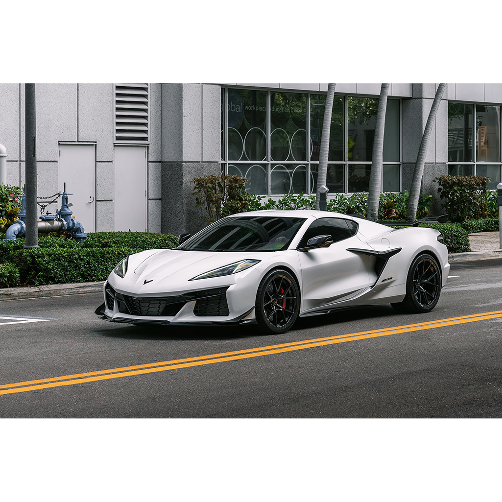 Corvette Wheels Forgedlite MC5 1pc Monoblock Forged Wheels : Gloss Black