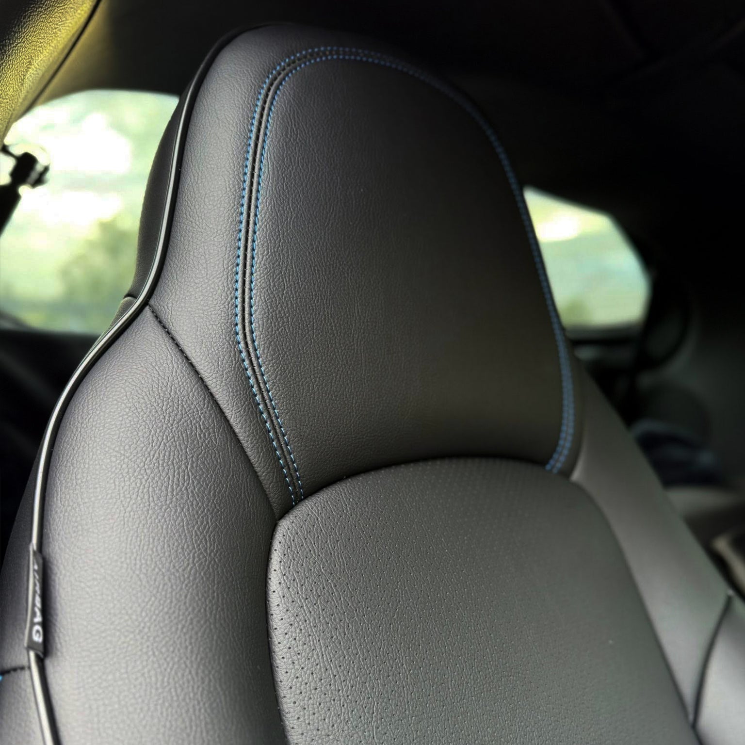 Corvette Custom Leather Seat Covers For Standard Seats : 2005-2013 C6