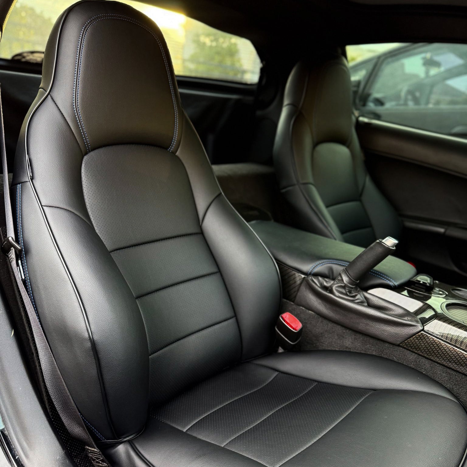 Corvette Custom Leather Seat Covers For Standard Seats : 2005-2013 C6