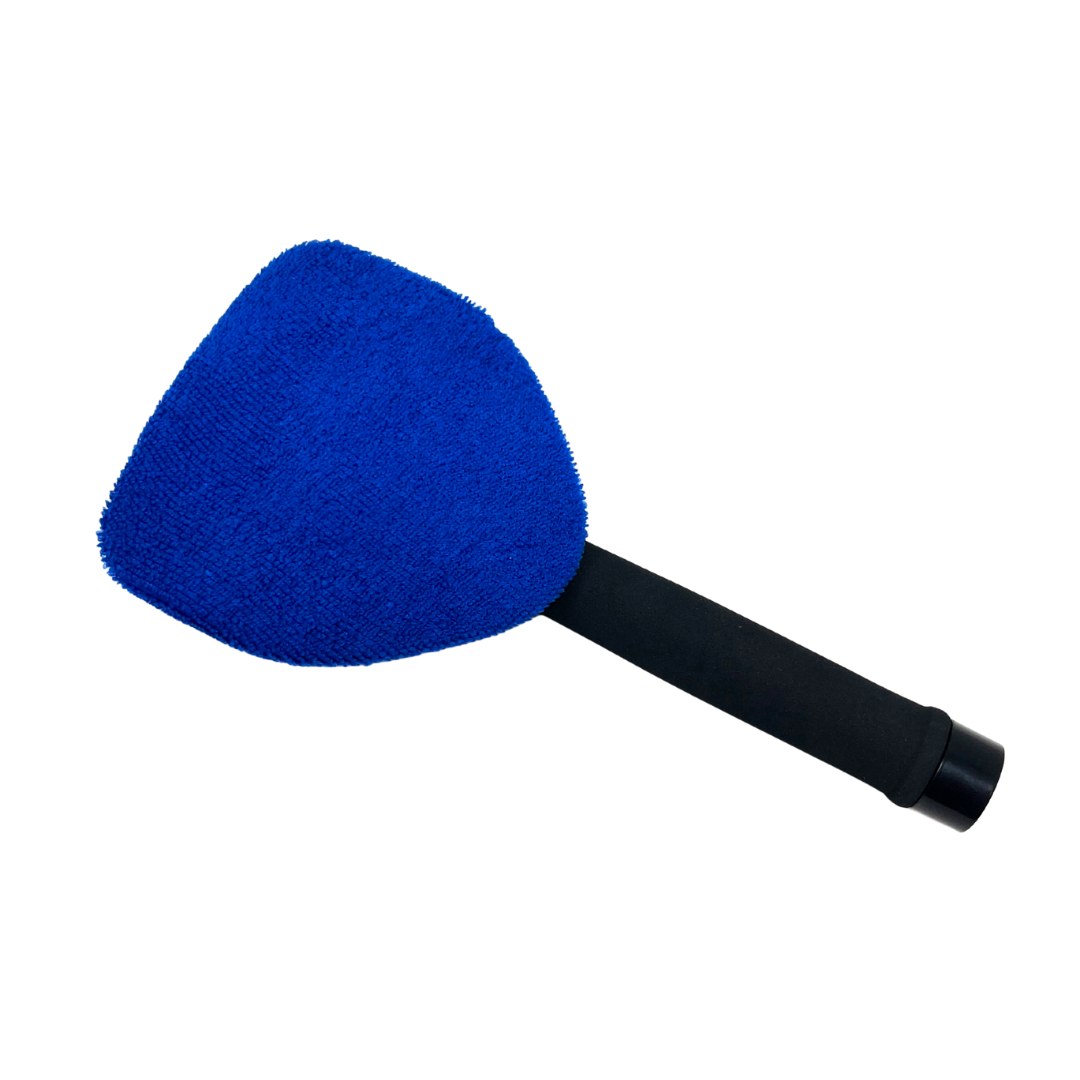 Corvette Windshield Cleaning Tool With Extendable Handle & 4 Microfiber Pads