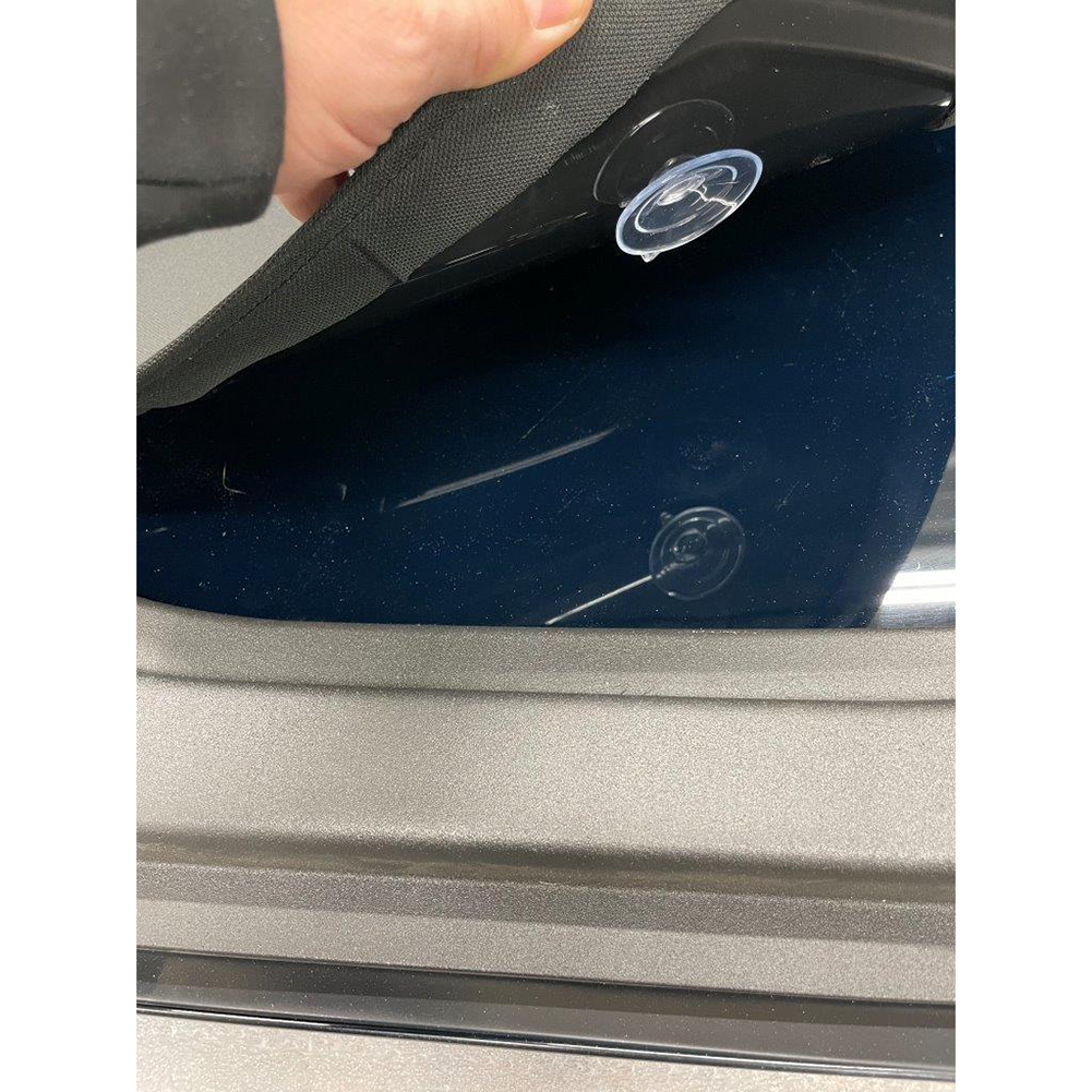 Corvette Coupe Suction Cup Sun Shade For Transparent Roofs : 1997-2004 C5