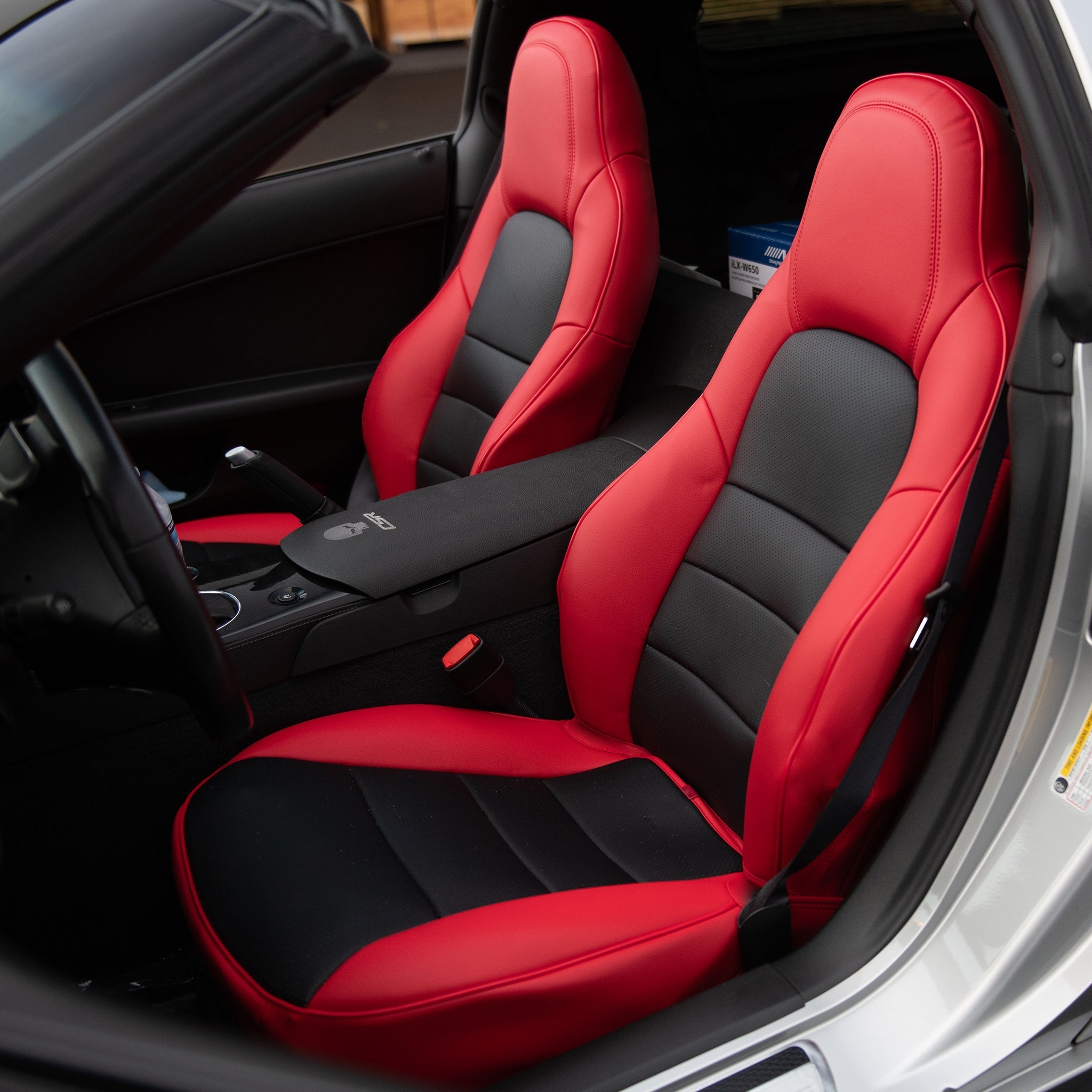 Corvette Custom Leather Seat Covers For Standard Seats : 2005-2013 C6