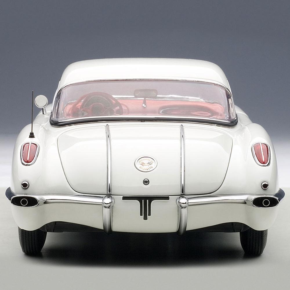 C1 Corvette - Die Cast 1:18 - Snowcrest White : 1958 C1