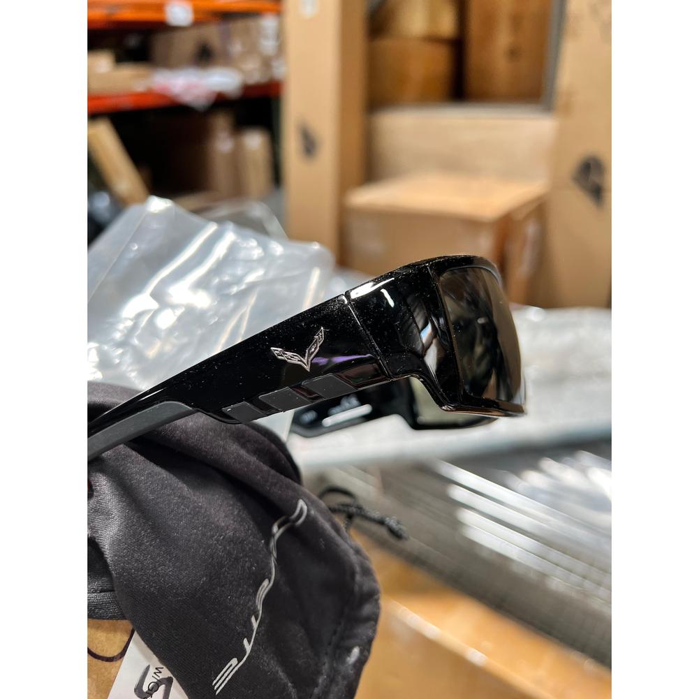 Corvette Sunglasses - Simulated Carbon Fiber & Gloss Black : C7 Logo