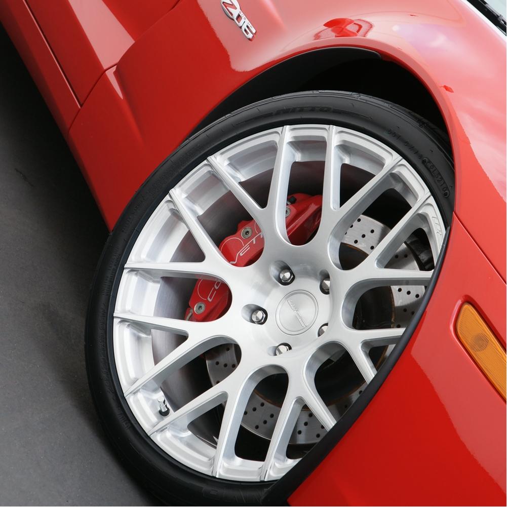Corvette Custom Wheels - WCC 737 Monobloc Forged Series : Silver Brushed