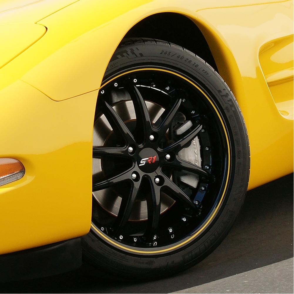 Corvette SR1 Performance Wheels - APEX Series : Gloss Black w/Yellow Stripe
