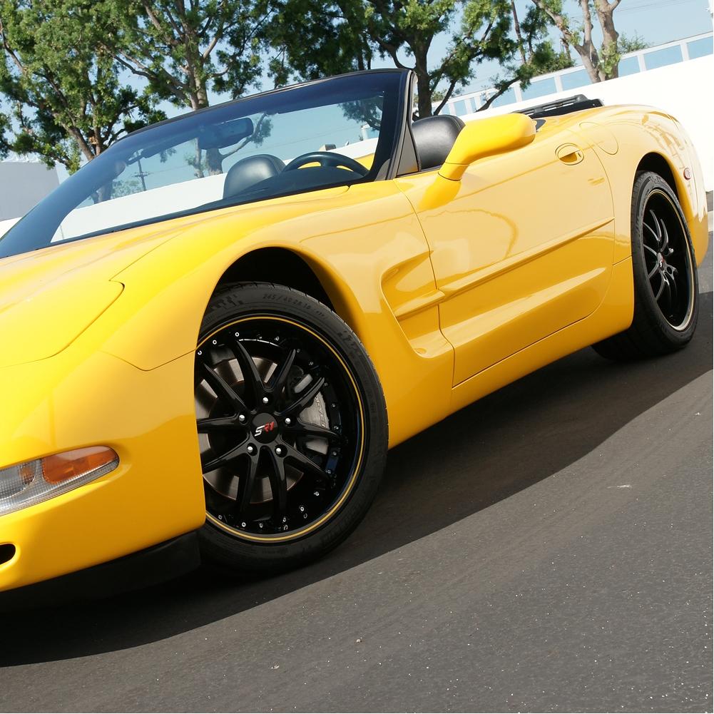 Corvette SR1 Performance Wheels - APEX Series : Gloss Black w/Yellow Stripe