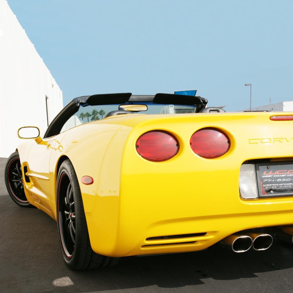 Corvette SR1 Performance Wheels - APEX Series (Set) : Gloss Black w/Red Stripe
