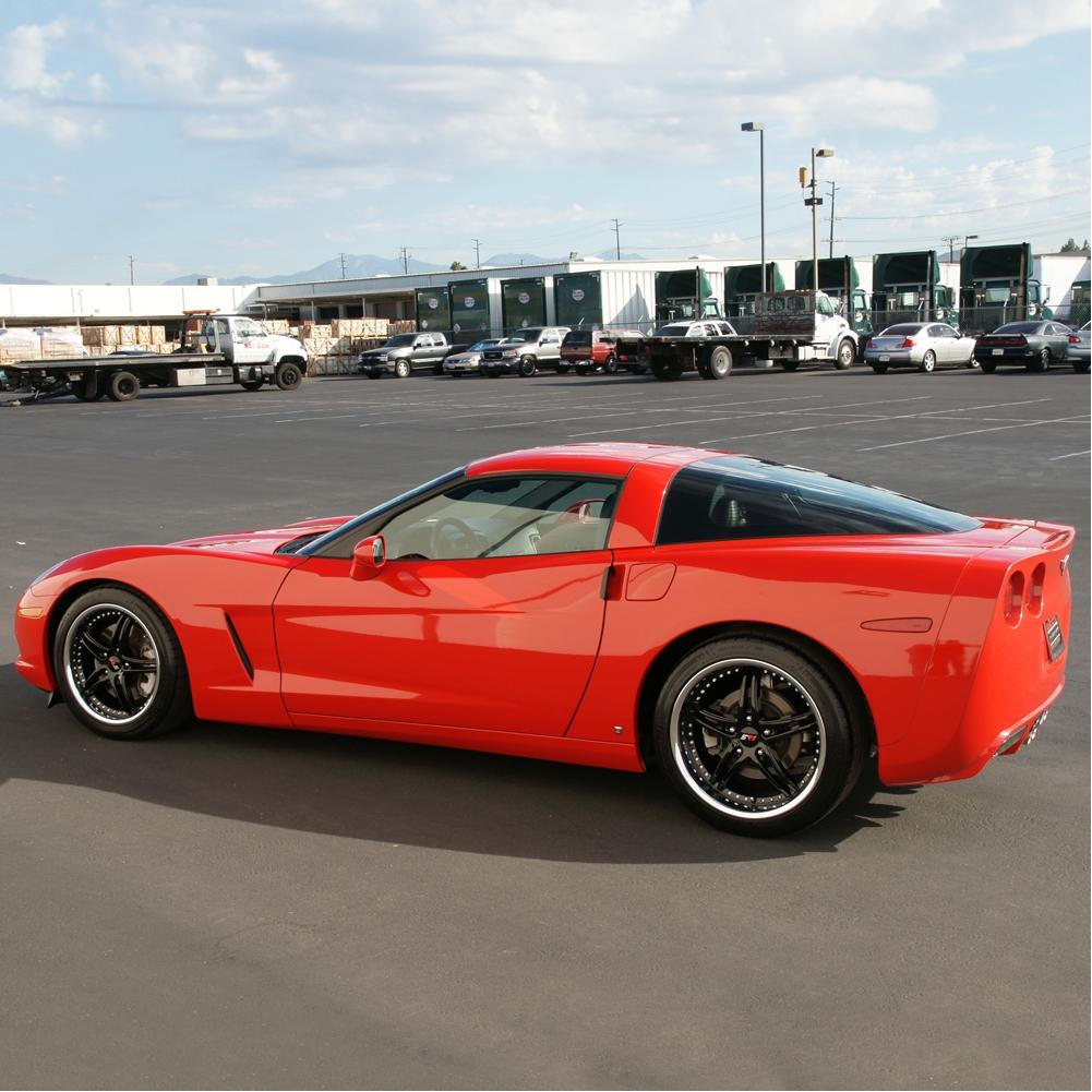 Corvette SR1 Performance Wheels - BULLET Series : Black Center w/Polished Lip