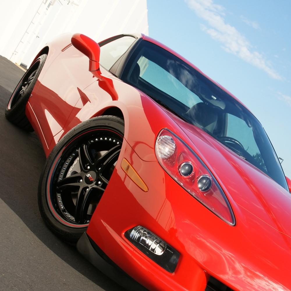 Corvette SR1 Performance Wheels - BULLET Series (Set) : Gloss Black w/Red Stripe