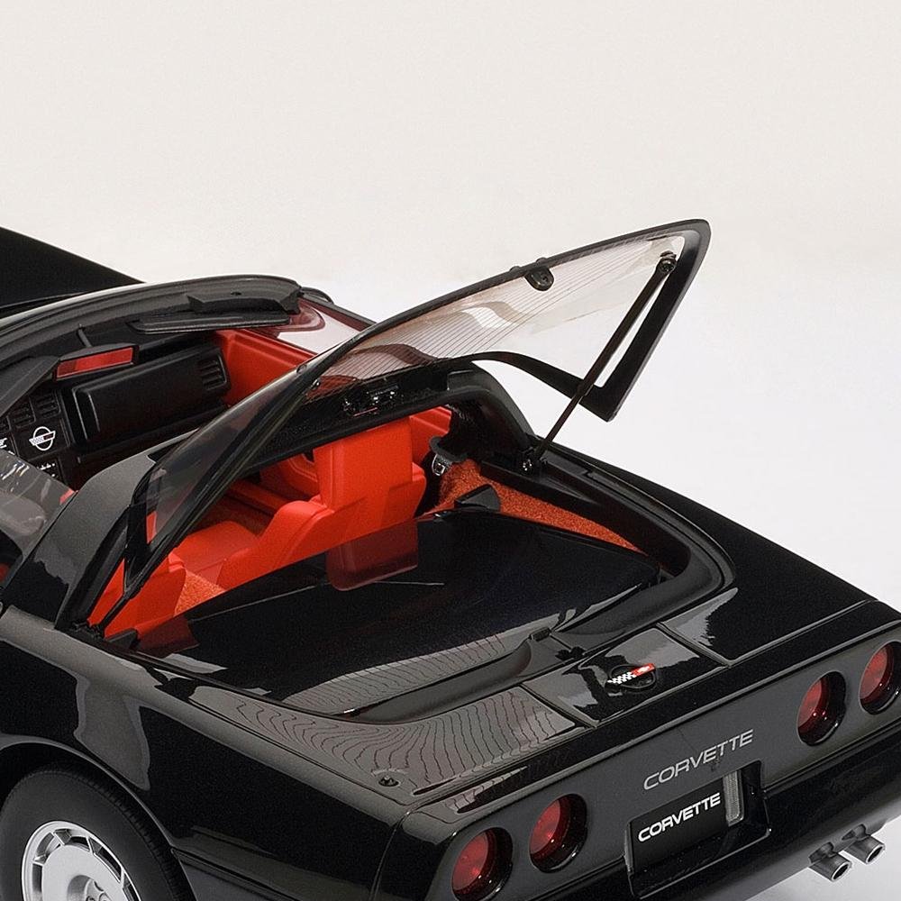 C4 Corvette - Die Cast 1:18 - Black : 1986 C4