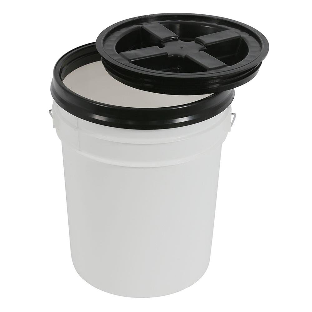 Black Gamma Seal Lid for 3.5, 5, 6 & 7 Gallon Plastic Buckets