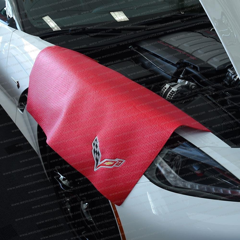 Corvette Fender Mat with C7 Crossed Flags Logo - 36" X 24" : Red