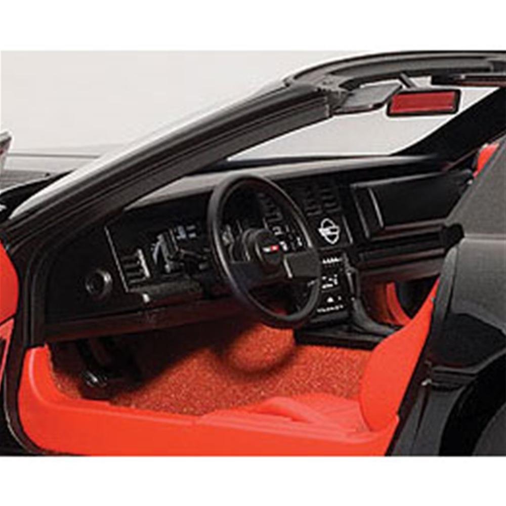 C4 Corvette - Die Cast 1:18 - Black : 1986 C4