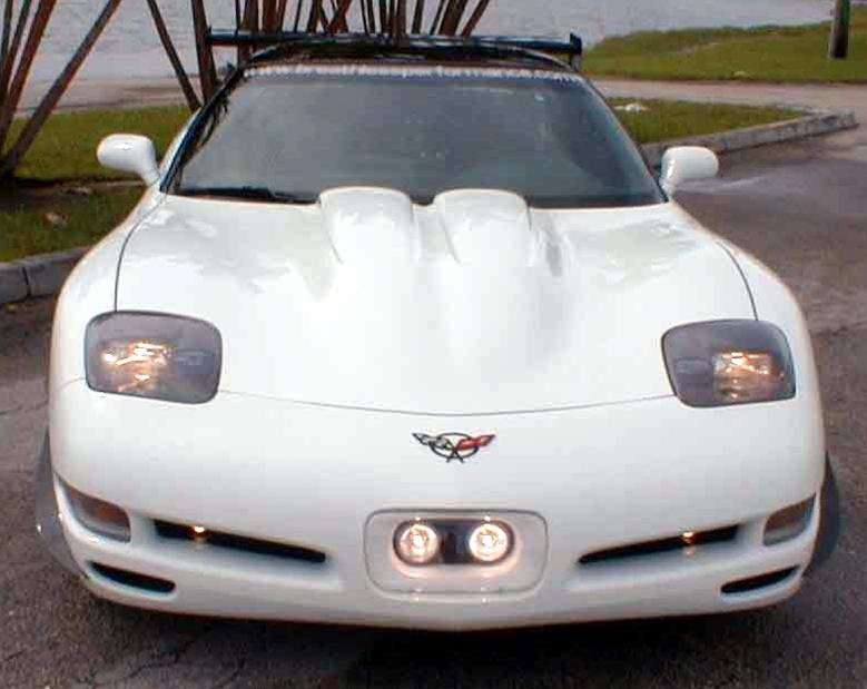 Corvette Front Bumper Auxiliar Light System : 1997-2004 C5 & Z06