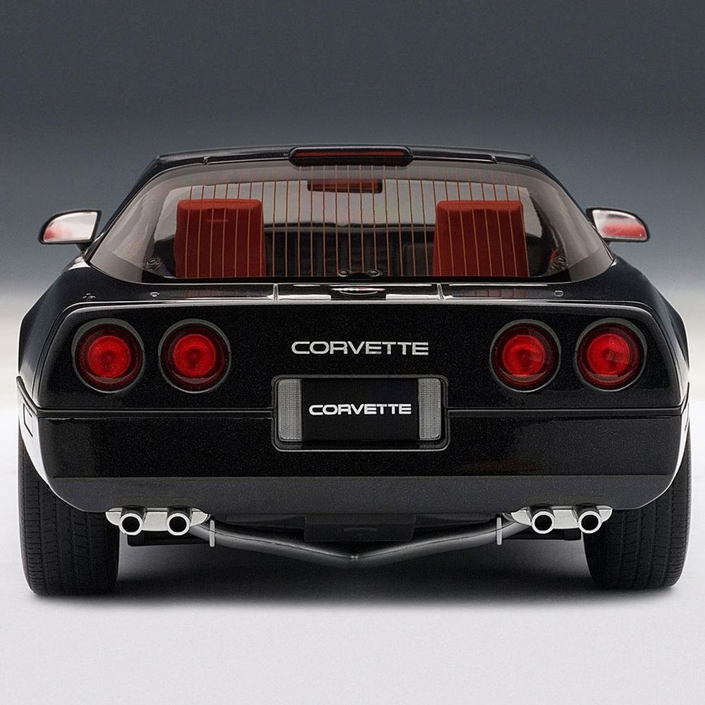 C4 Corvette - Die Cast 1:18 - Black : 1986 C4