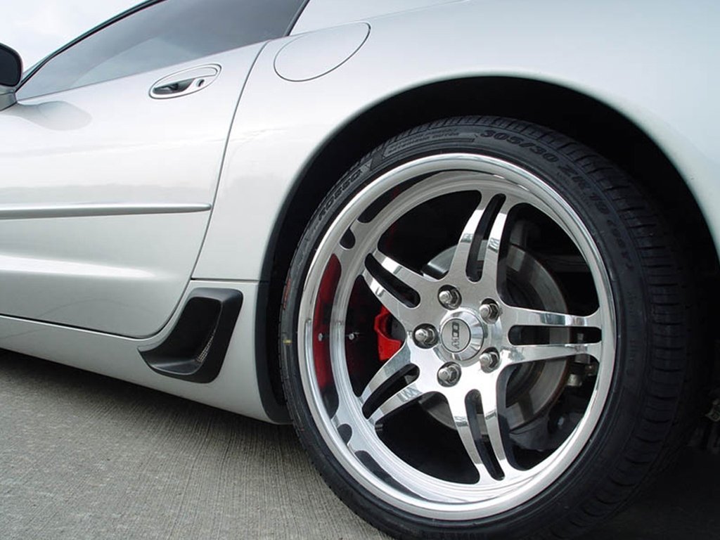 Corvette Brake Calipers - GM Z06 Red (Set) : 1997-2004 C5 & Z06