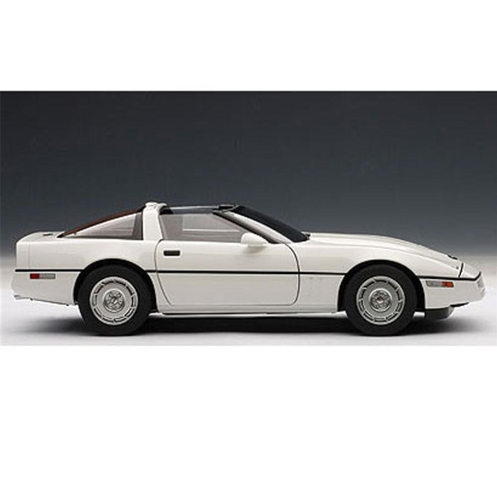 C4 Corvette - Die Cast 1:18 - White : 1986 C4